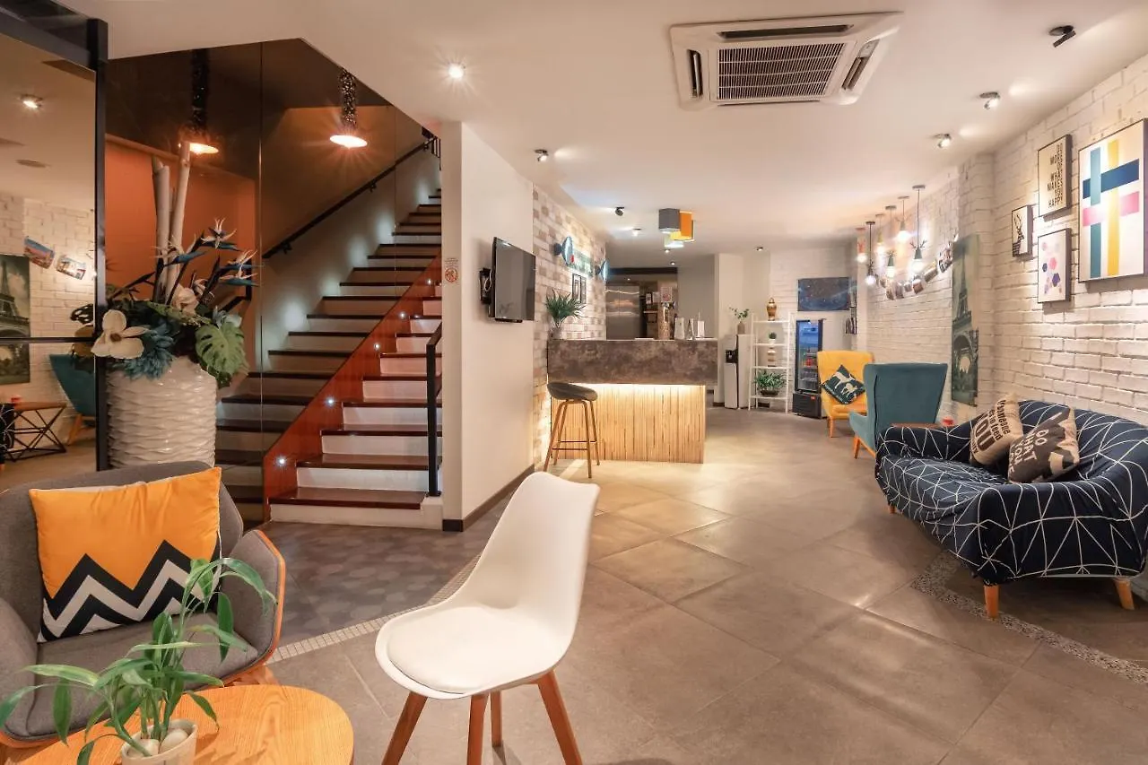 Apple Hotel Times Square George Town